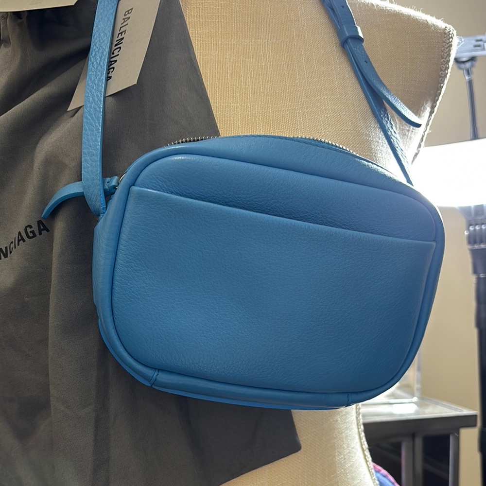 Balenciaga Vibrant Blue Crossbody Bag - Picture 2 of 4